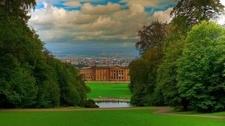 php遍历文件夹下所有文件